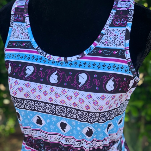 Frozen Dresses BRAND NEW DISNEY - Picture 3 of 7